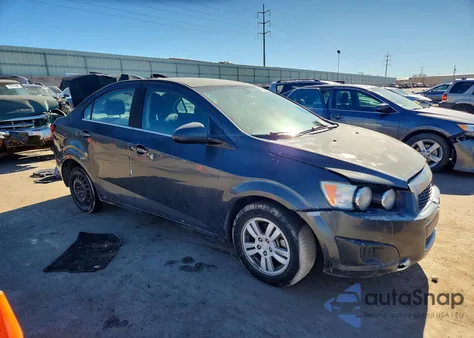 2016 Chevrolet Sonic Lt z USA, uszkodzony, nr VIN 1G1JC5SG0G4145201